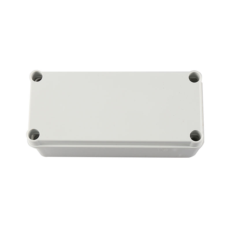 35000901 防水盒80x180x70