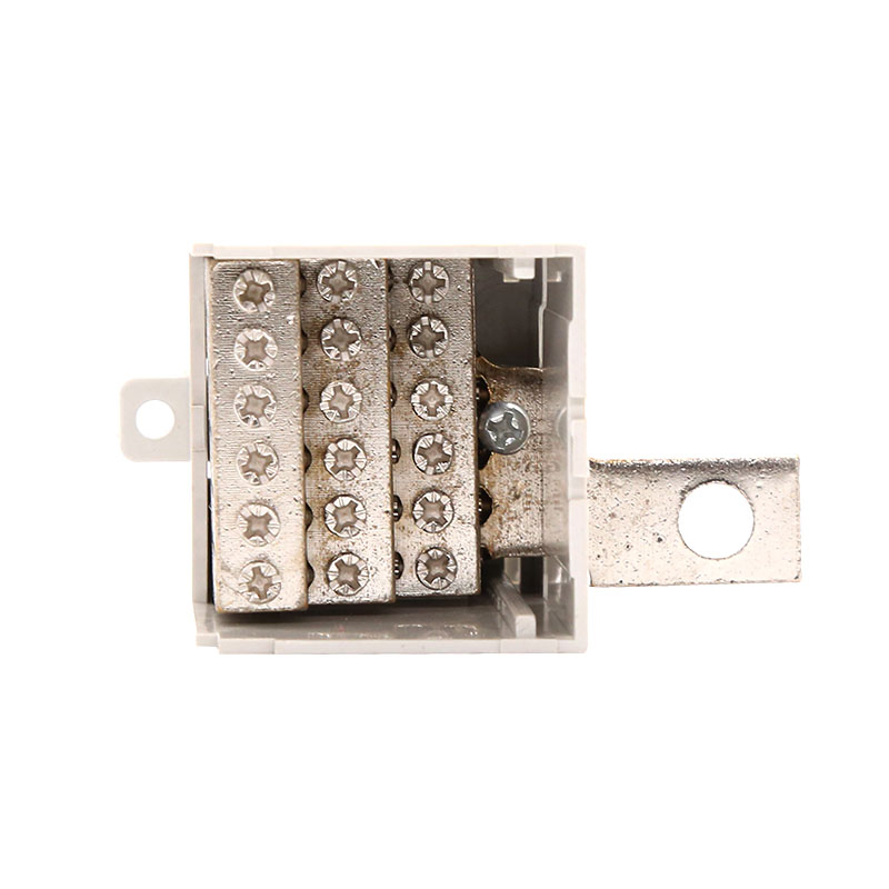 16048701 空開10-35左組合一進(jìn)十八出